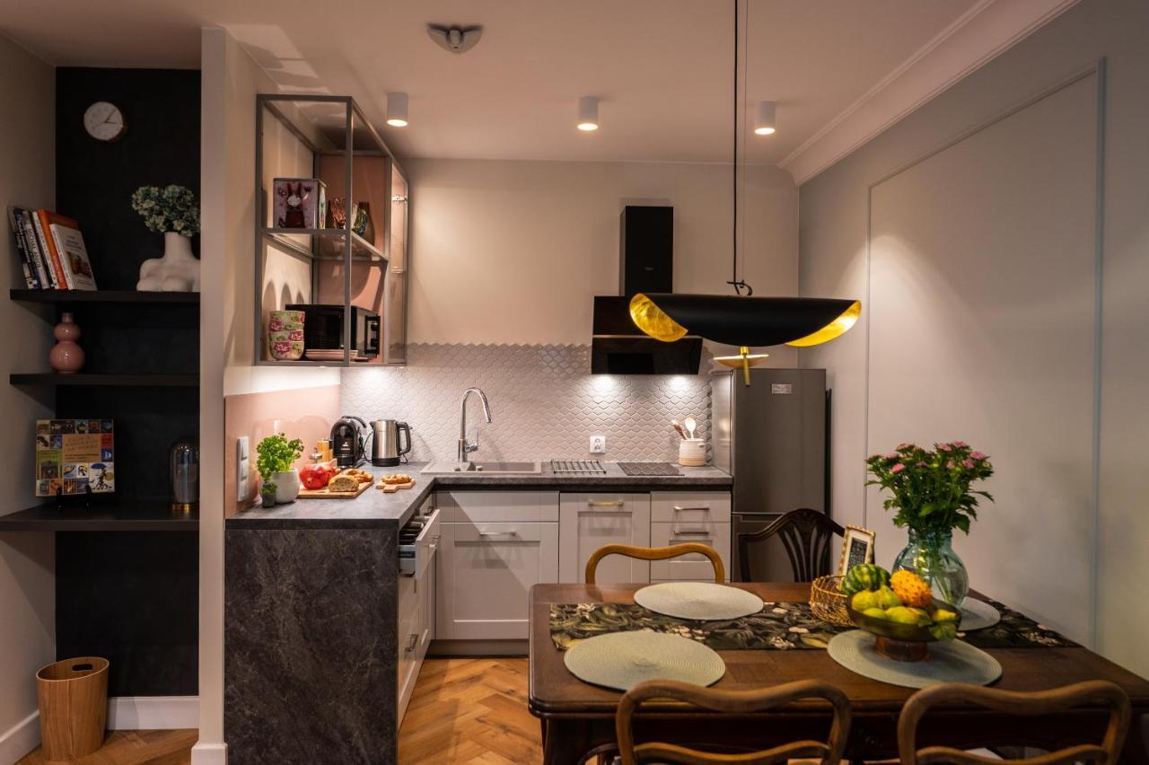 Arte Apartments - Old Town Gdańsk Buitenkant foto